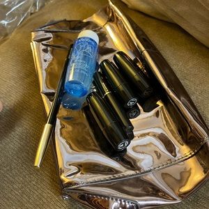 Lancôme make up set.